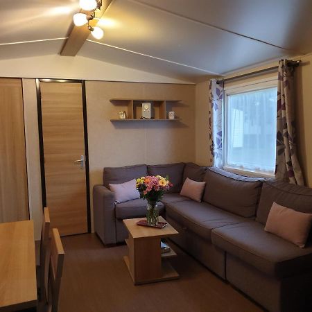 Mobil-Home Confort Camping Le Bois Masson Сен-Жан-де-Мон Екстериор снимка
